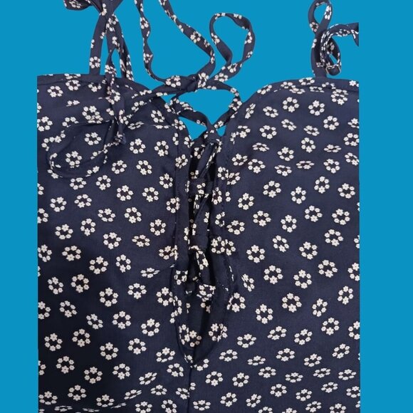 I Joan Navy & Red Floral Print Romper  I Joan Navy& Red Size Small - Picture 6 of 12